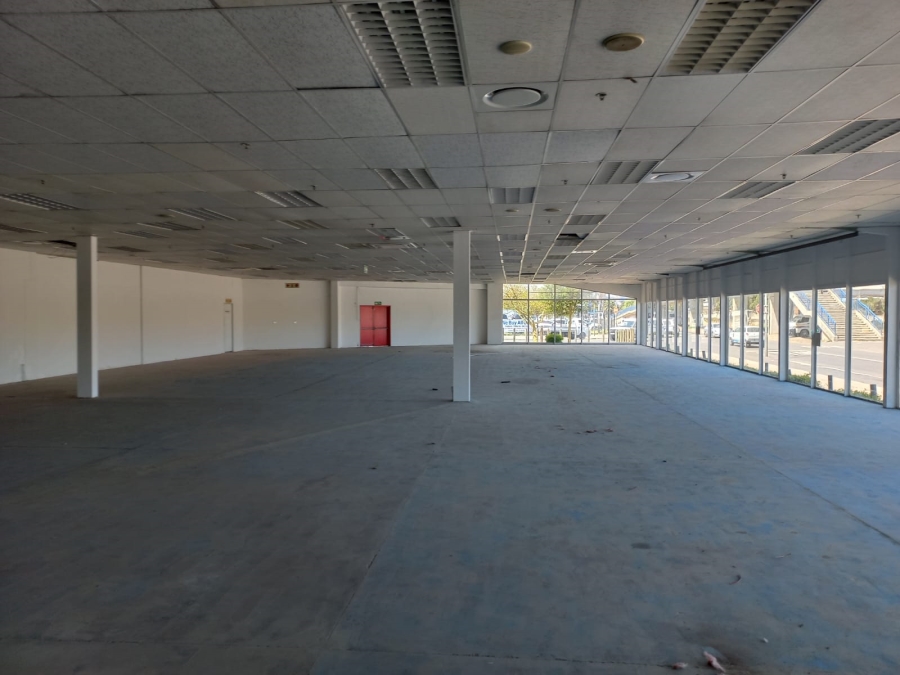 To Let commercial Property for Rent in Paarden Eiland Western Cape